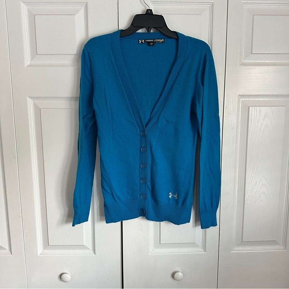 Under Armour Sweater Womens M Wool Blend Button Cardigan Performance Boyfriend